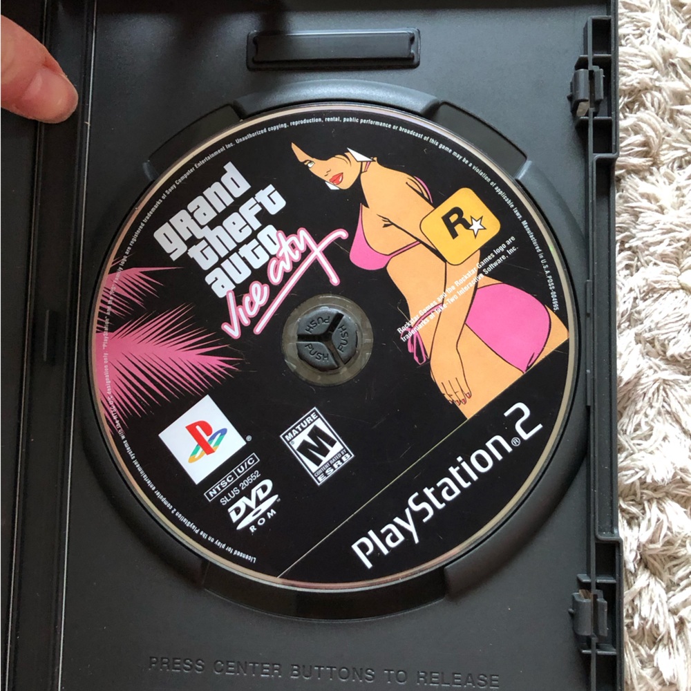 Grand Theft Auto: Vice City (Black/Pink) PlayStation 2 Disc